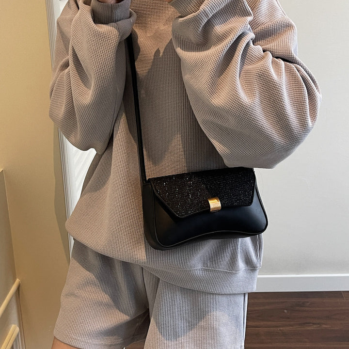 Damen Abendhandtasche mit funkelndem Obermaterial und elegantem Knopfverschluss Nord Taschen