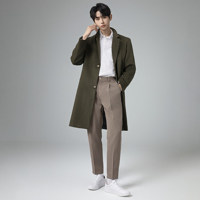 Herren Eleganter Longline-Wollmantel mit minimalistischem Revers und taillierter Silhouette Nord Taschen