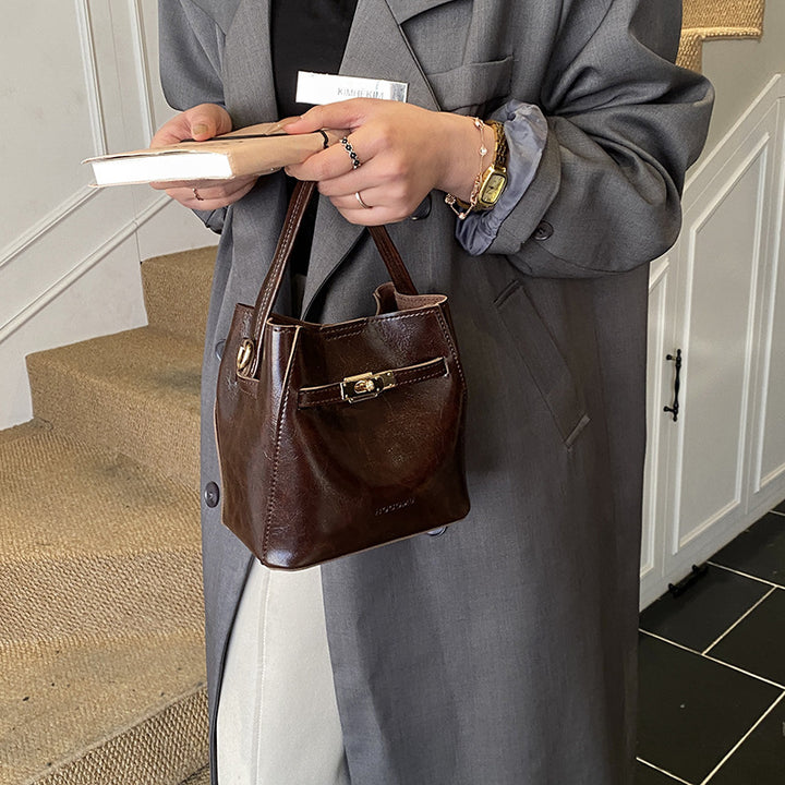 Damen Hobo-Tasche mit elegantem Kettenverschluss Nord Taschen