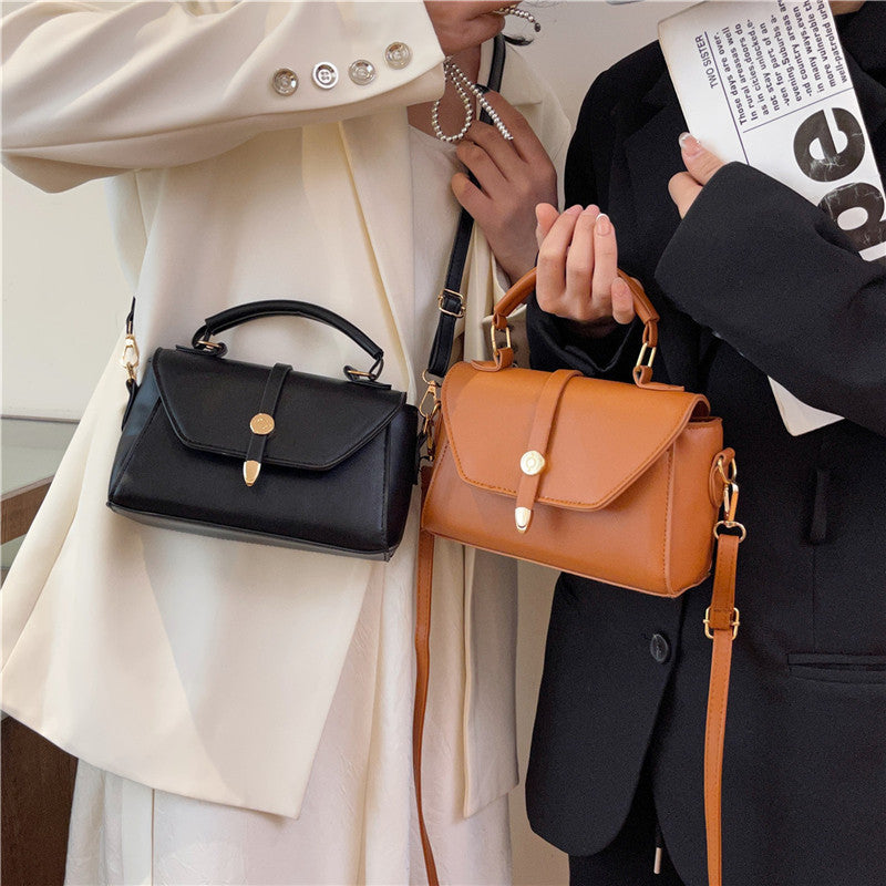 Damen elegante Umhängetasche mit strukturiertem Design und praktischem Tragegriff Nord Taschen