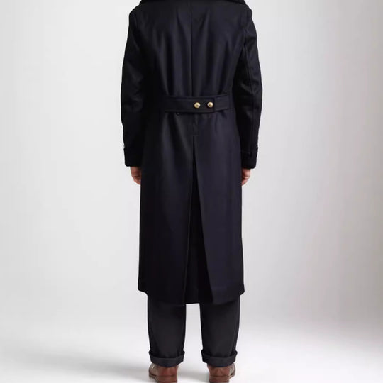 Herren Eleganter Doppelreihiger Wollmantel mit weitem Revers Nord Taschen