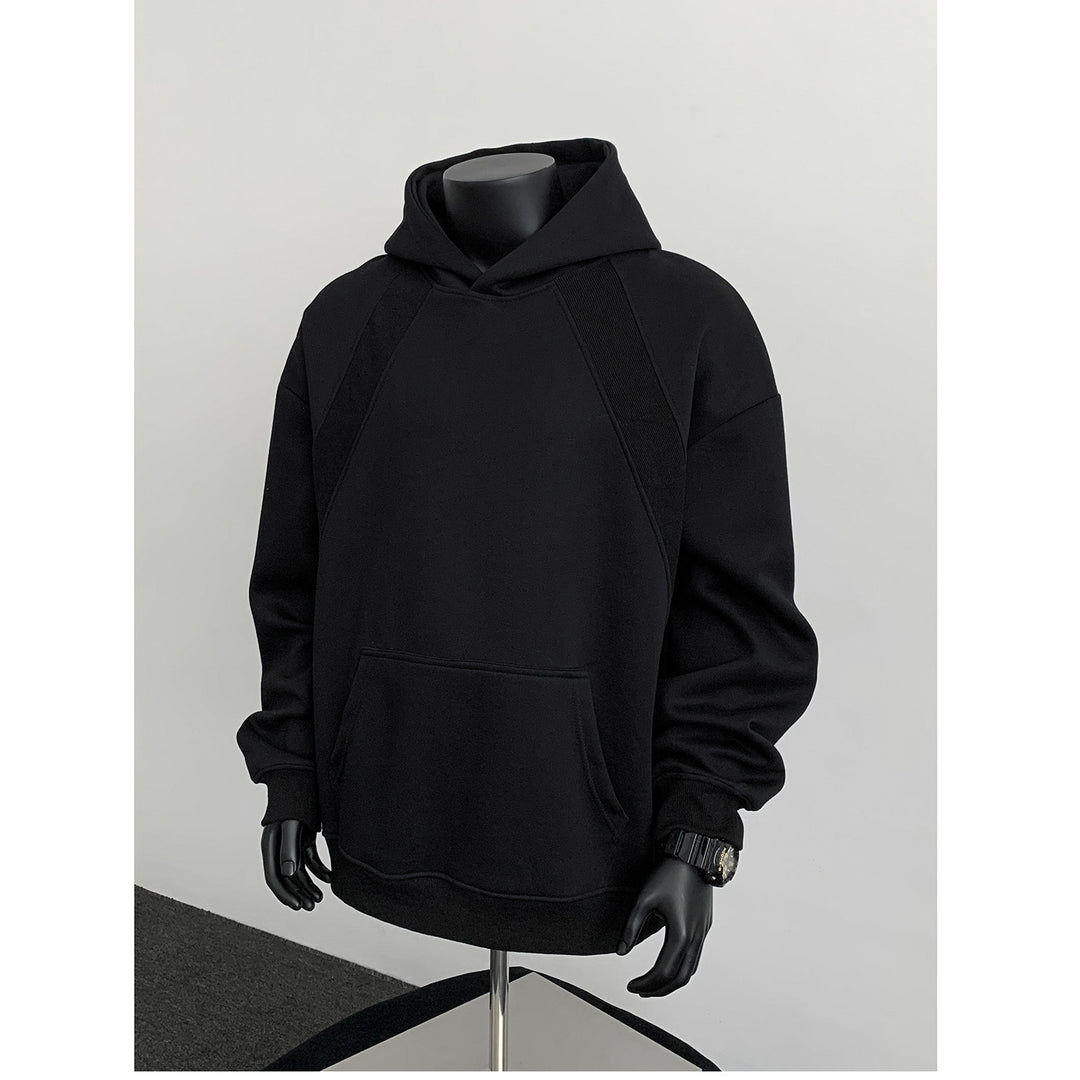 Herren Oversize-Kapuzenpullover mit diagonalem Einsatz und Kängurutasche Nord Taschen