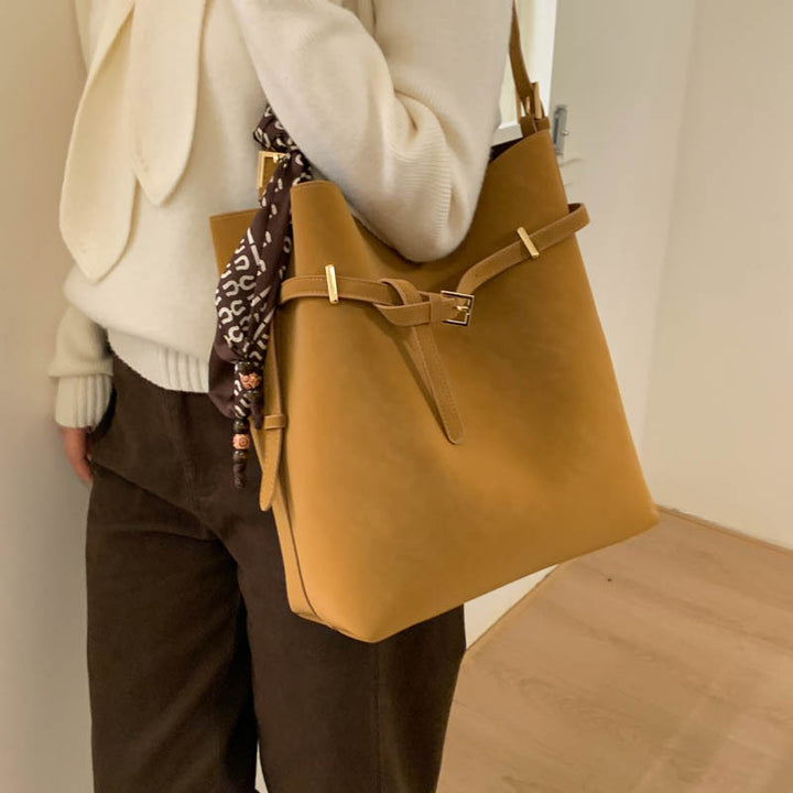 Damen elegante Hobo-Tasche mit stilvollem Halsschal Nord Taschen