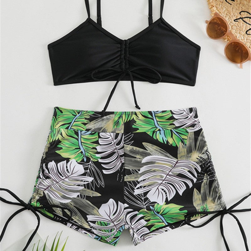 Damen Bikini-Set mit rüschenverziertem Oberteil und modischen Shorts