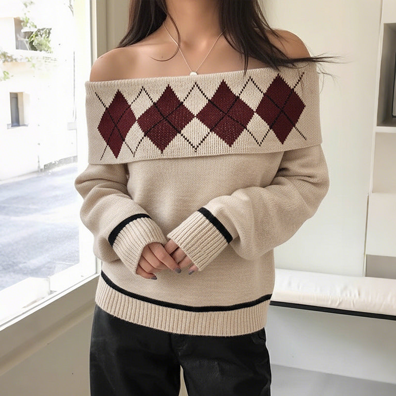 Damen Schulterfreier Oversize-Strickpullover mit umgeschlagenem Kragen und Rautenmuster Nord Taschen