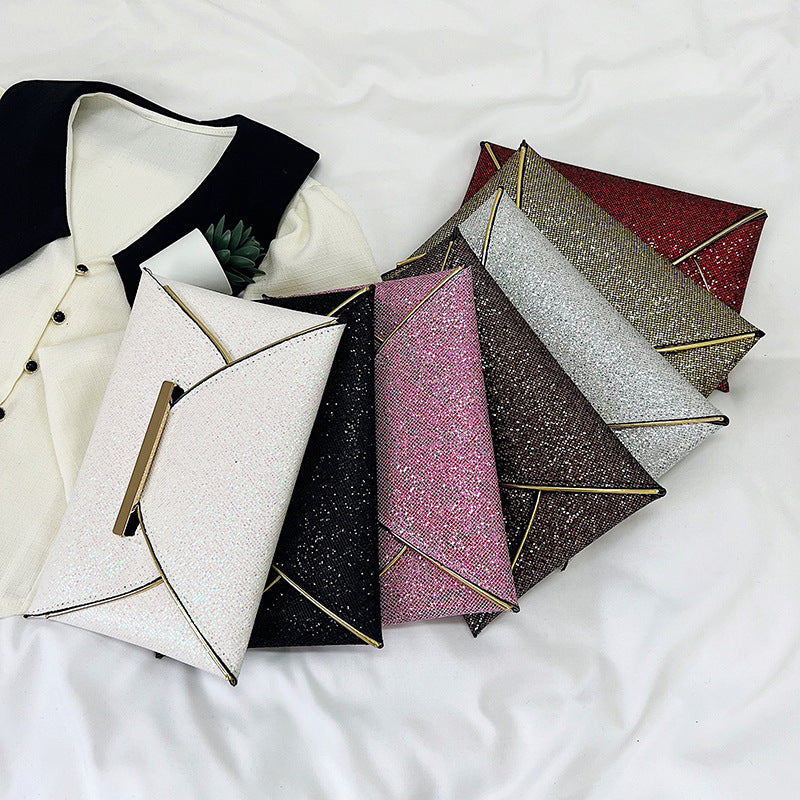 Damen Glamouröse Clutch-Tasche mit funkelndem Strass und eleganten Metallelementen Nord Taschen
