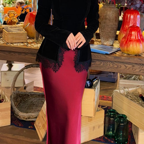 Damen Samt-Longsleeve mit Spitzensaum und geschwungenem Vorderdetail Nord Taschen