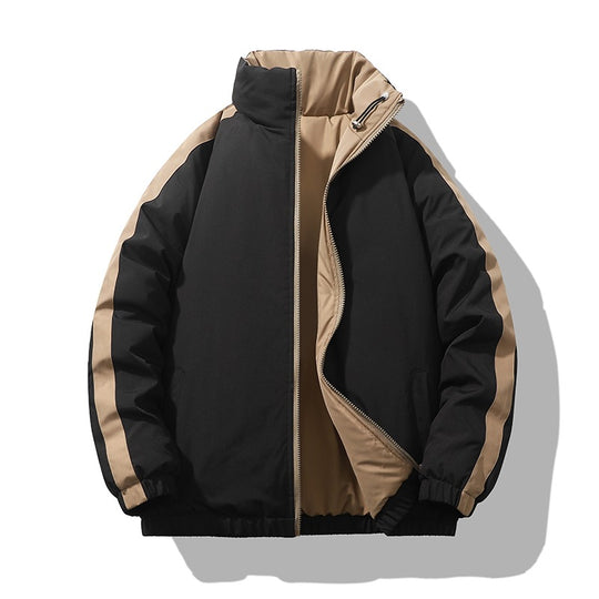 Herren Kurz geschnittene Thermo-Pufferjacke mit hohem, verstellbarem Stehkragen und kontrastierter Innenfütterung Nord Taschen