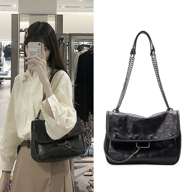 Damen Schultertasche mit elegantem Steppmuster und abnehmbarem Kettenriemen Nord Taschen