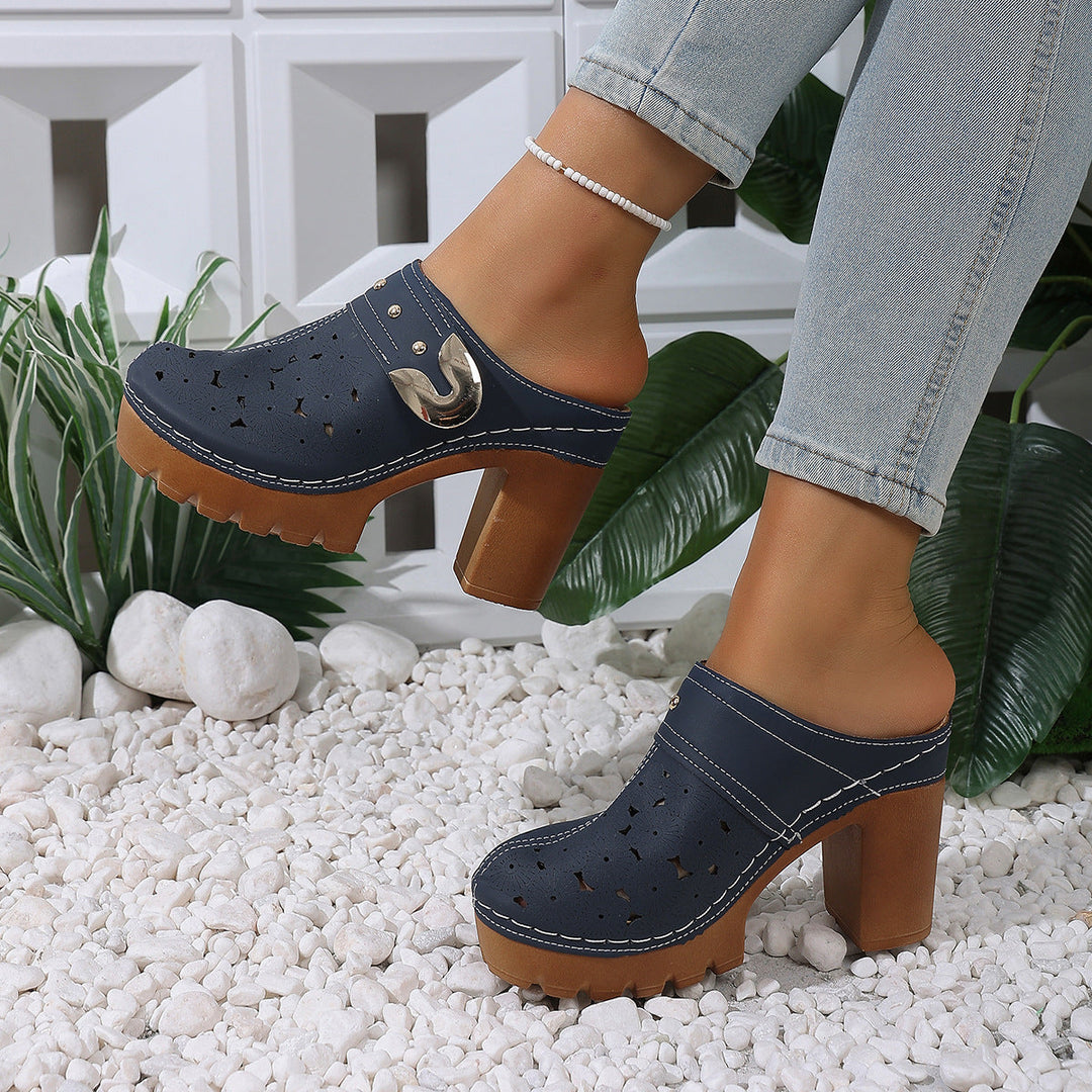 Damen modische Clogs mit perforiertem Design und elegantem Blockabsatz