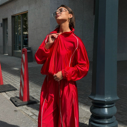 Damen Satin-Trainingsanzug mit Reißverschlussjacke und weiter Gummibund-Hose Nord Taschen