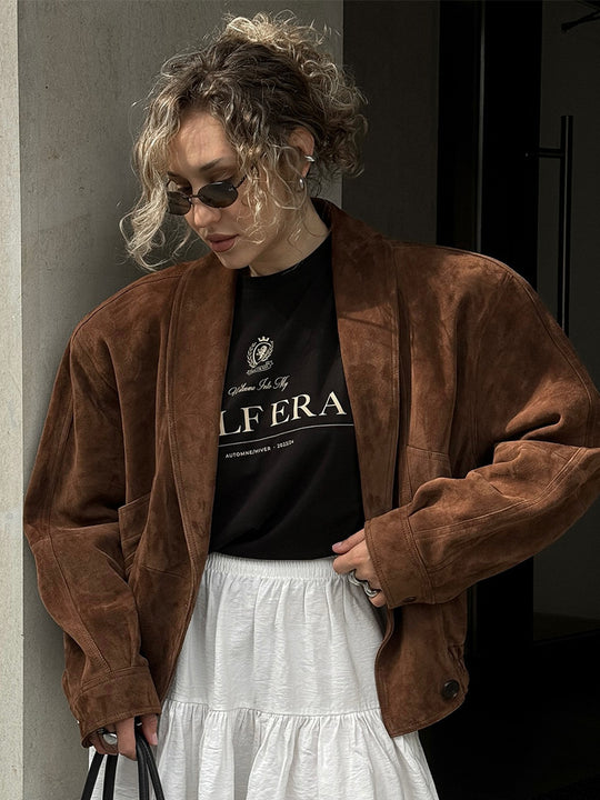 Damen Kurze Veloursleder‑Boxyjacke mit kimonoähnlichem Revers Nord Taschen