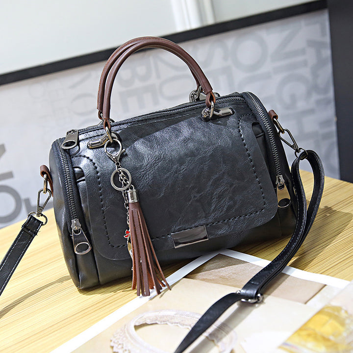Damen Henkeltasche mit luxuriösem Kunstleder und praktischen Fächern Nord Taschen