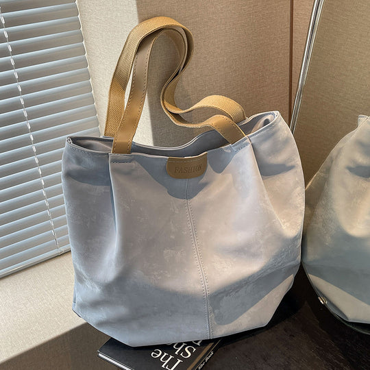 Damen elegante Hobo-Tasche aus hochwertigem Kunstleder mit breiten Griffen Nord Taschen