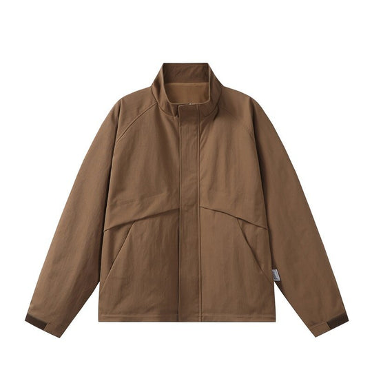 Herren Leichte Übergangsjacke im minimalistischen Field‑Style mit hohem Stehkragen und verdeckter Frontblende Nord Taschen