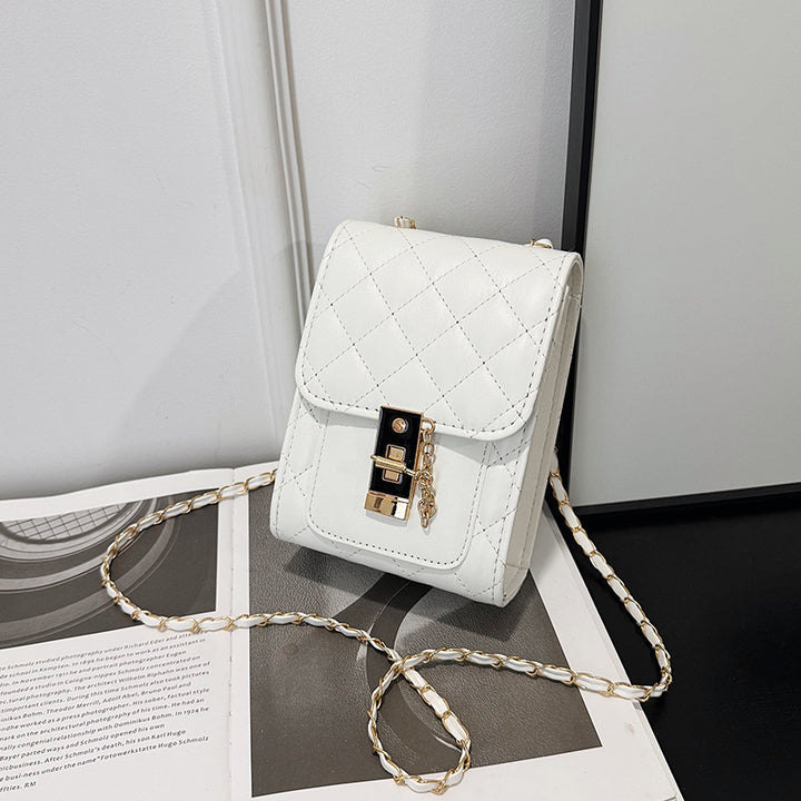 Damen Umhängetasche mit eleganter Steppung und stilvollem Kettenverschluss Nord Taschen