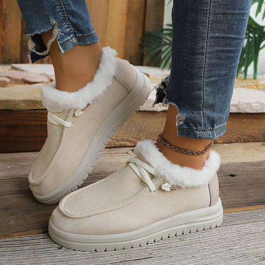 Damen Gefütterte Slip-On-Pantoletten mit Teddyfutter und profilierter Plateau-Sohle Nord Taschen