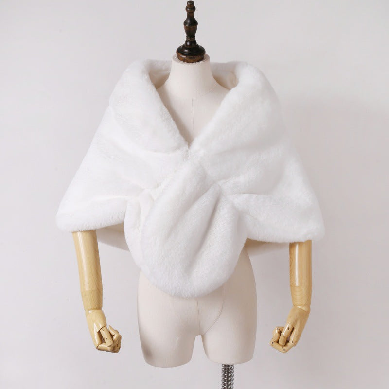Damen Kapuzen‑Capelet aus luxuriösem Kunstpelz mit kurzem Bolero‑Schnitt Nord Taschen