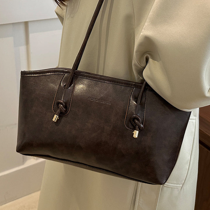 Damen modische Handtasche mit eleganten Akzenten Nord Taschen