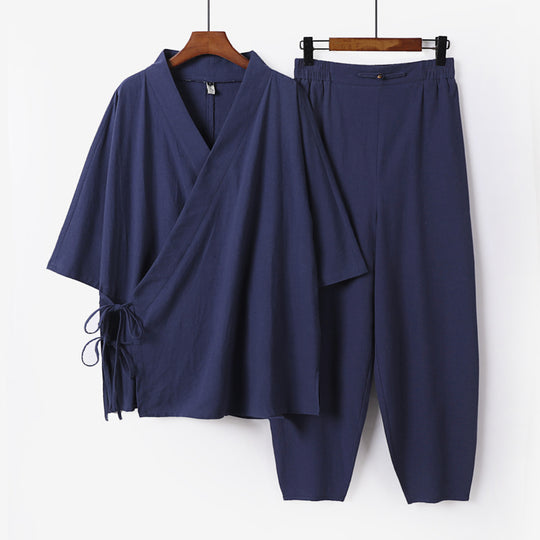 Unisex Leichtes Wickel-Lounge-Set im Kimono-Stil mit seitlichen Bindebändern und elastischer konisch zulaufender Hose Nord Taschen