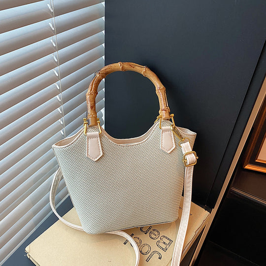 Damen Designer Handtasche mit stilvollem Bambusgriff Nord Taschen
