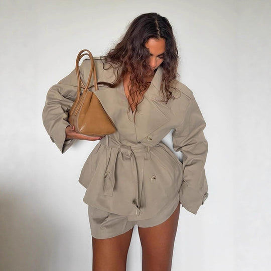 Damen Kurzjacke im Trench-Stil mit taillierendem Bindegürtel und weitem Ärmel Nord Taschen