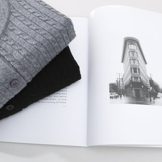 Damen Feiner Zopfmuster-Cardigan mit Rundhals und durchgehender Knopfleiste Nord Taschen
