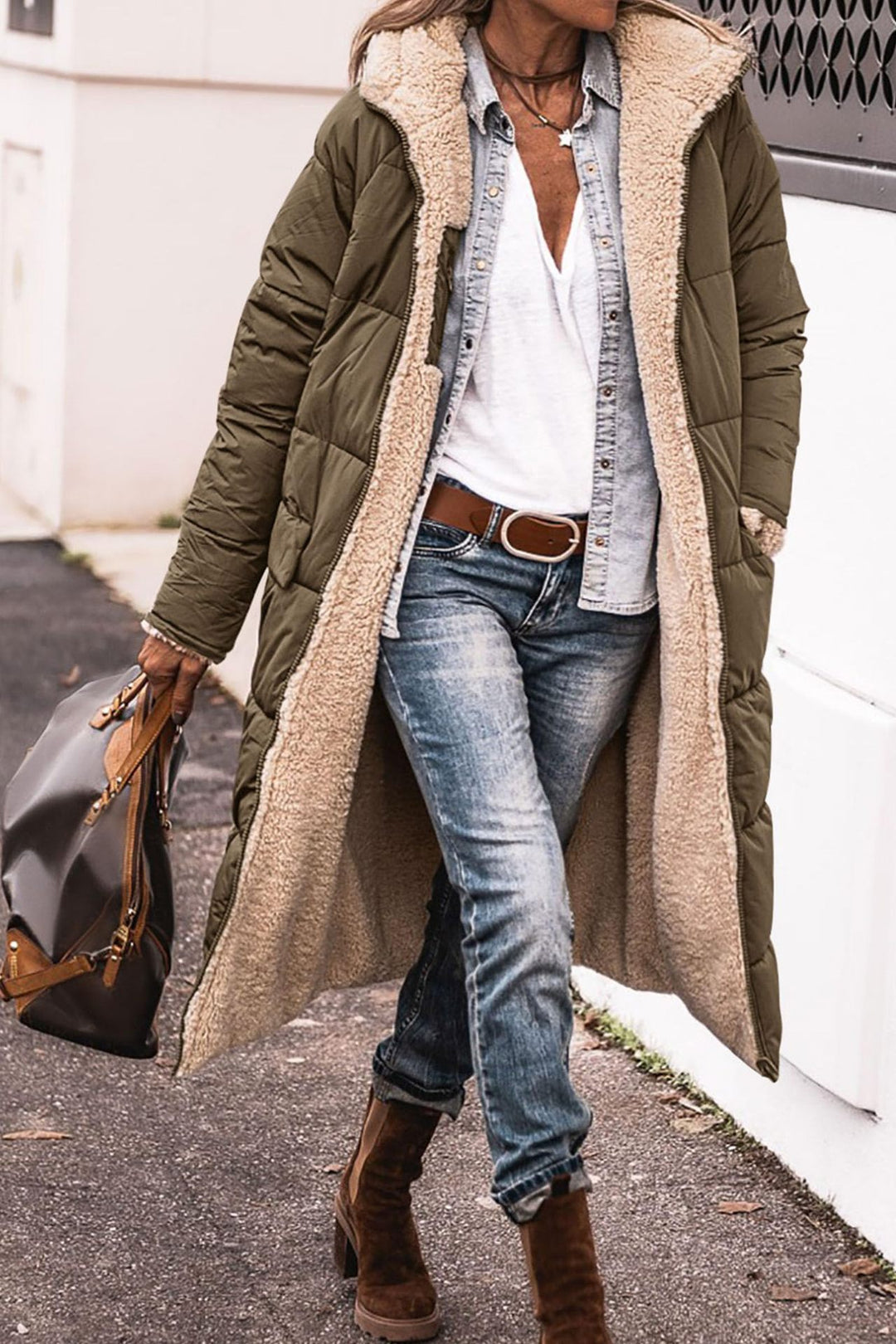 Damen gesteppte Quiltjacke mit Stehkragen und aufgesetzten Taschen Nord Taschen