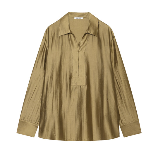 Damen Oversize-Satinbluse mit Hemdkragen, verdeckter Knopfleiste und Manschetten Nord Taschen