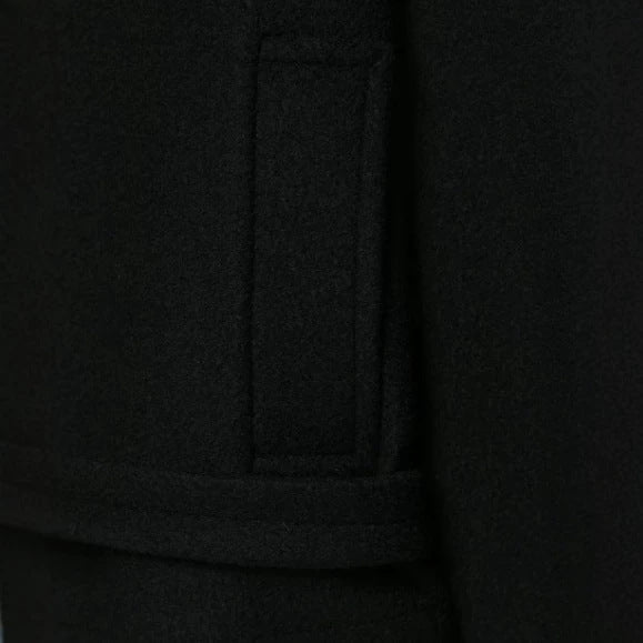 Damen Kurz geschnittener Duffle‑Cape‑Mantel mit hohem Funnelkragen, Knebelverschlüssen und Bindegürtel Nord Taschen