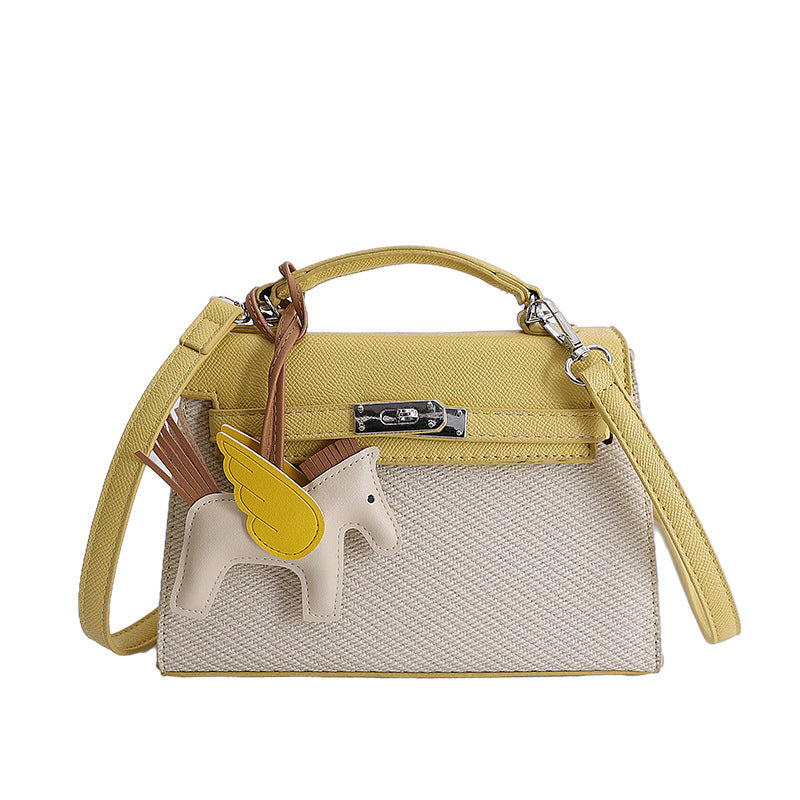 Damen Handtasche mit verspieltem Dekor Nord Taschen