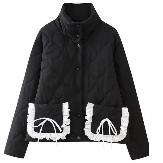 Damen gesteppte Kurzjacke mit Stehkragen und Volant‑Taschen Nord Taschen