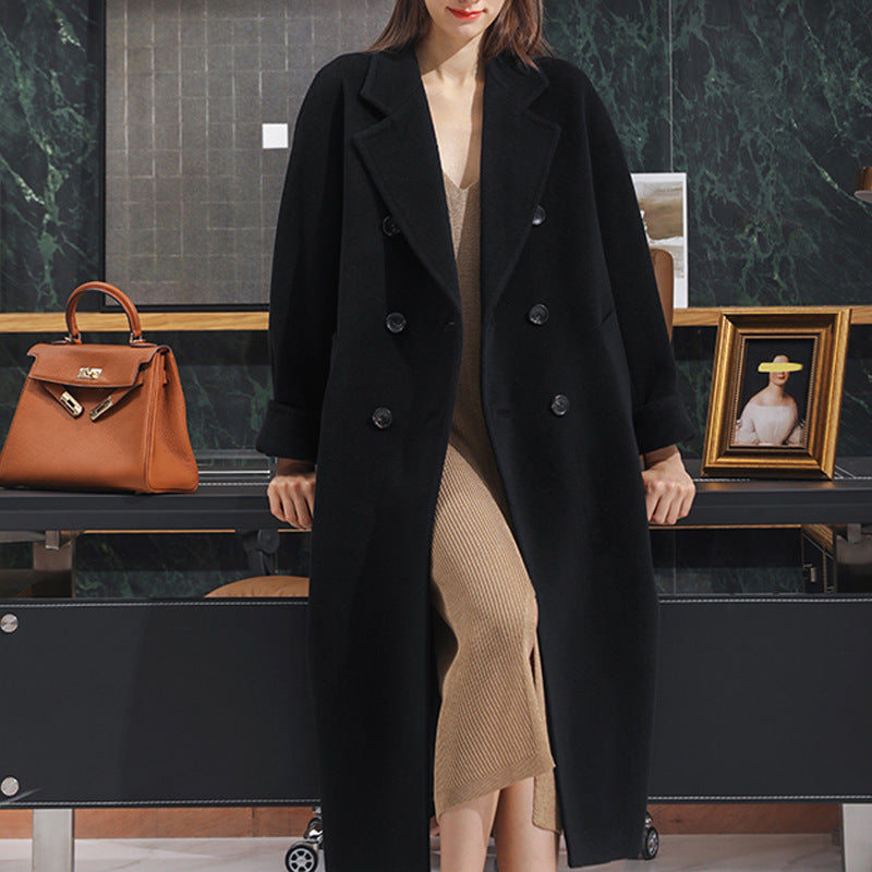 Damen Luxuriöser taillierter Doppelreihiger Wollmix-Maximantel mit Bindegürtel und Reverskragen Nord Taschen