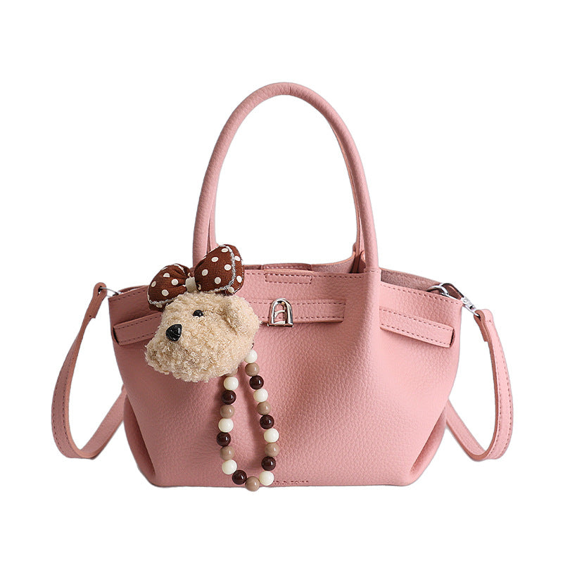 Damen Handtasche mit charmantem Tieranhänger Nord Taschen