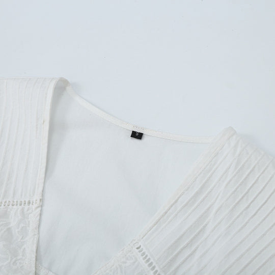 Damen Bluse mit V-Ausschnitt, Broderie‑Stickerei und voluminösen Puffärmeln Nord Taschen
