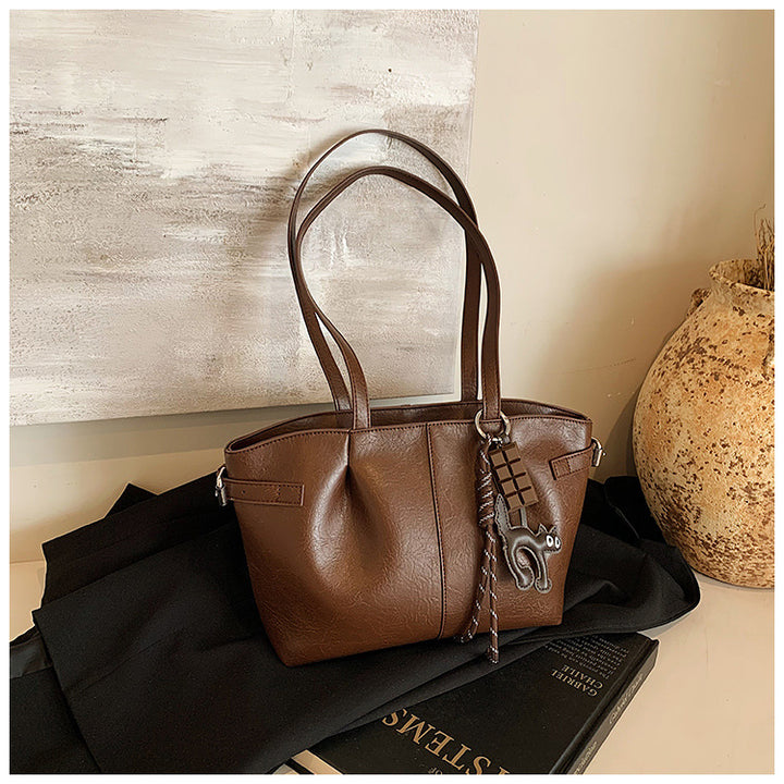 Damen elegante Beuteltasche mit verspieltem Design Nord Taschen