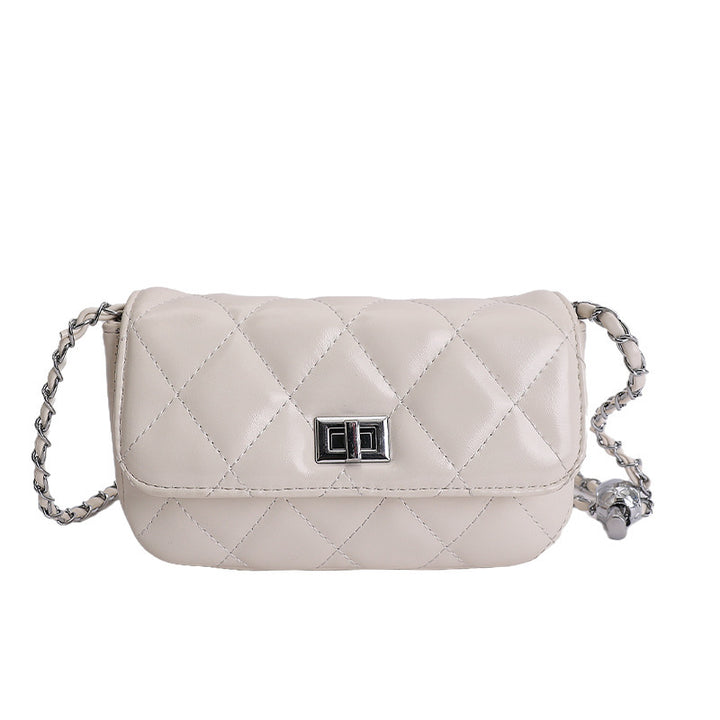Damen elegante Clutch-Tasche mit luxuriösem Kettenriemen und strukturierter Steppung Nord Taschen