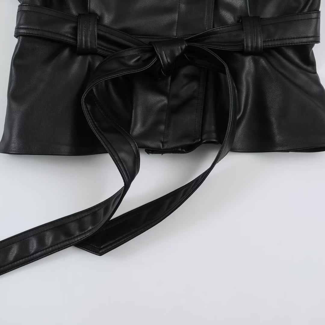 Damen Kurzjacke aus Lederimitat mit Taillengürtel und Oversize-Ärmeln Nord Taschen