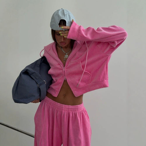Damen Velours-Set Oversize mit Cropped-Zip-Hoodie und weiter Bundfaltenhose Nord Taschen