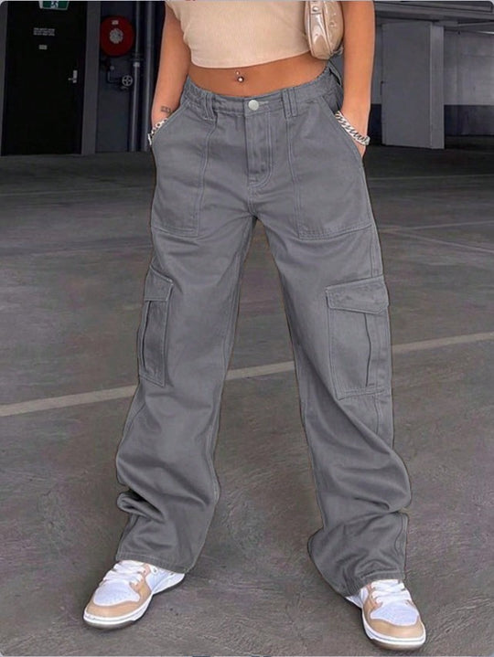 Damen weite Cargo-Hose mit hoher Taille, aufgesetzten Klappentaschen und legerer Baggy-Passform Nord Taschen
