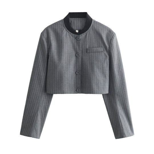 Damen Zweiteiliges Nadelstreifen-Anzugset mit kurzem Knopfblouson und hochtaillierter Faltenhose Nord Taschen