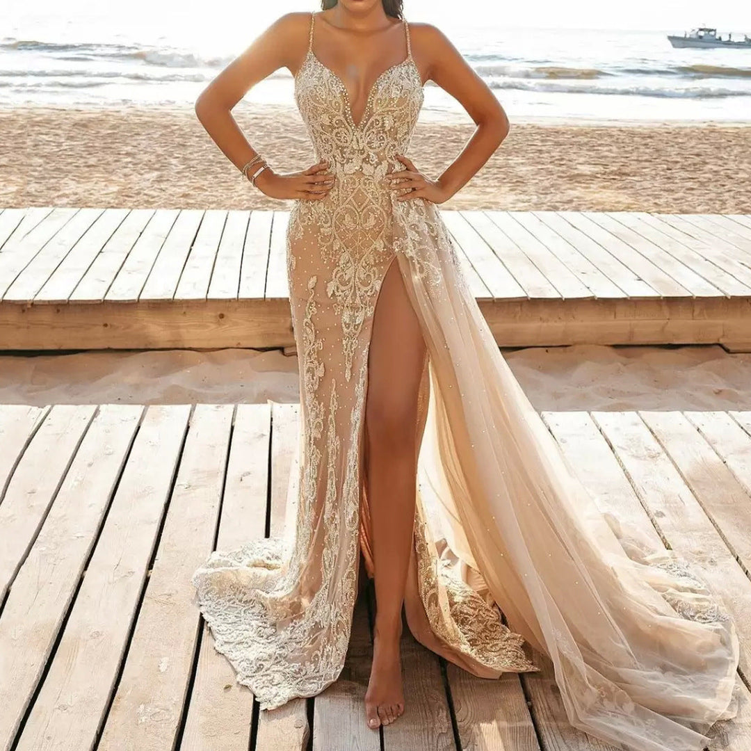 Damen Glamouröses Abendkleid mit tiefem V-Ausschnitt und funkelnden Verzierungen