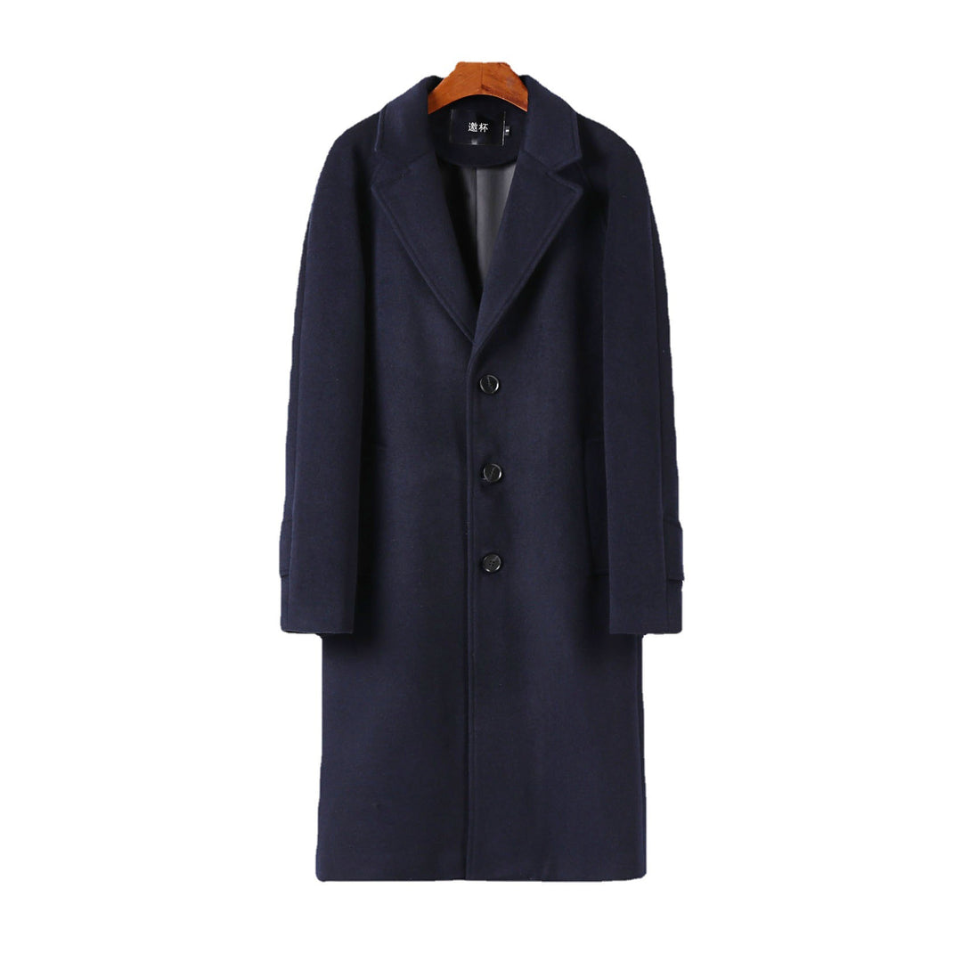 Herren Maxilanger Wollmantel mit cleanem Schnitt, schmalem Revers und innenliegendem Futter Nord Taschen