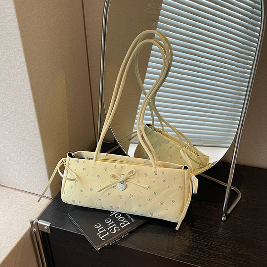 Damen Handtasche mit verspieltem Blumendruck und eleganter Schleifenverzierung Nord Taschen