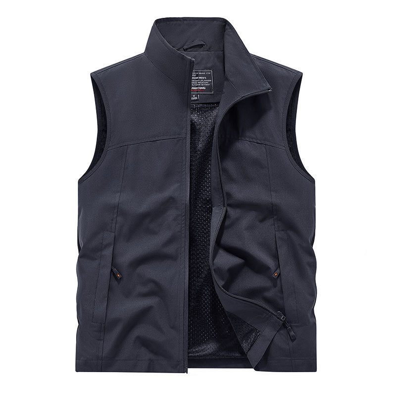 Damen Softshell‑Weste mit Meshfutter wind- und wasserabweisend Stehkragen und Frontreißverschluss Nord Taschen