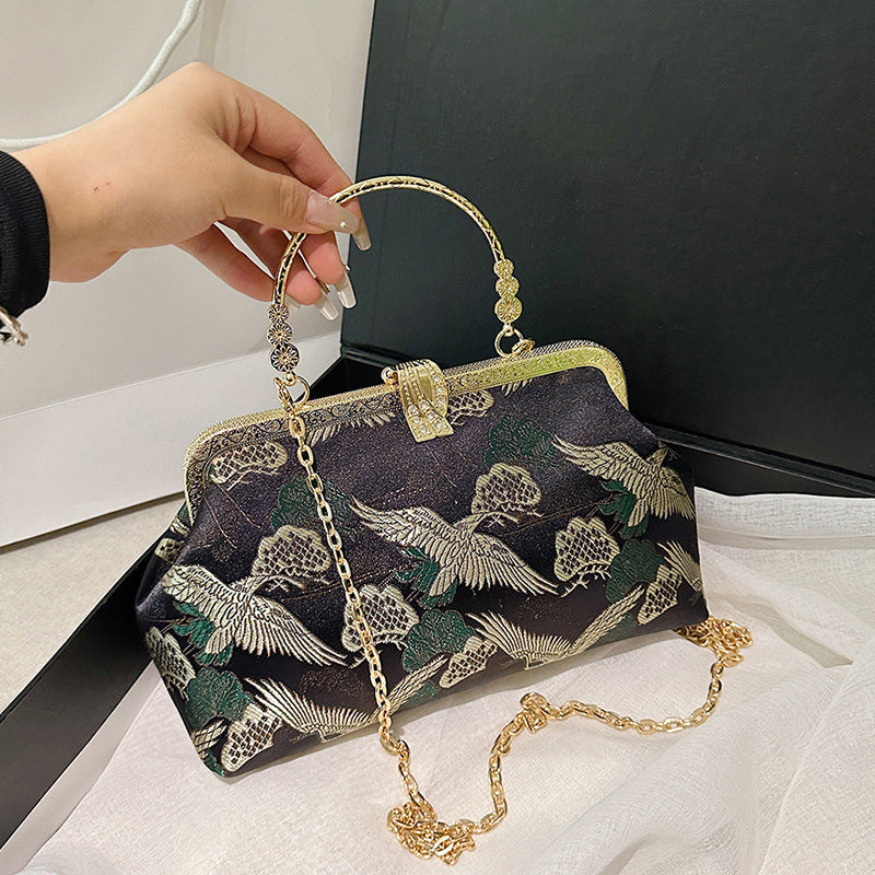 Damen Clutch mit filigranem Vogel-Motiv Nord Taschen