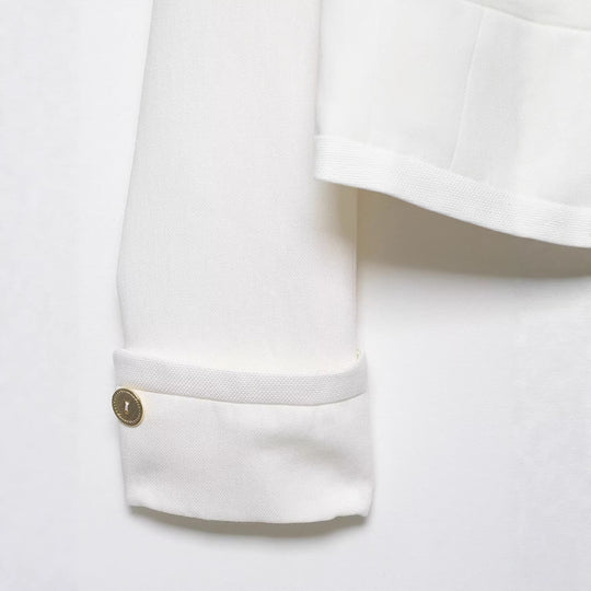 Damen Cropped Doppelreiher-Blazer mit hohem Stehkragen und Zierknöpfen Nord Taschen