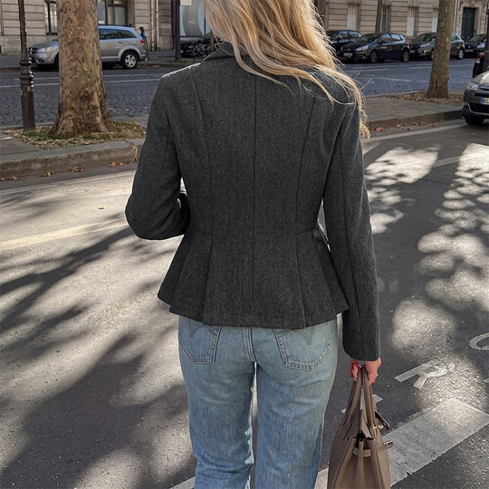 Damen Taillierter Doppelreihiger Blazer mit Schößchen, Kellerfalten & Pattentaschen Nord Taschen