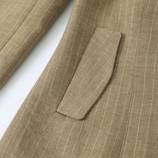 Damen Leicht taillierter einreihiger Blazer im Vintage‑Tailoring mit eingesetzten Pattentaschen Nord Taschen