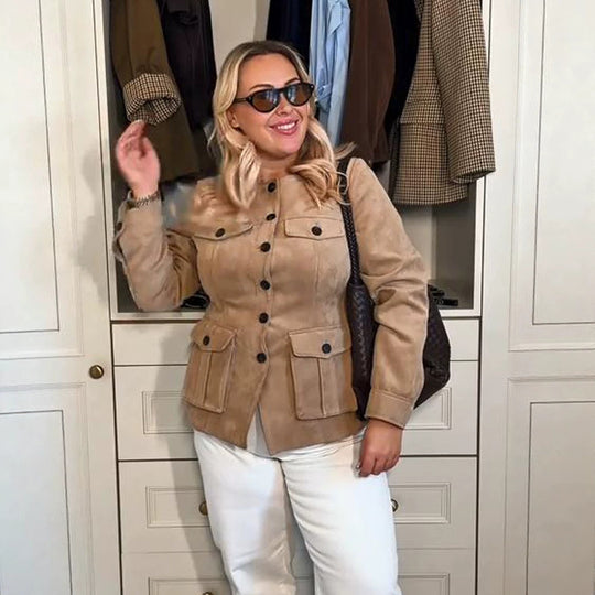 Damen Kurzjacke im Military-Utility-Stil mit aufgesetzten Pattentaschen und Rundhalsausschnitt Nord Taschen